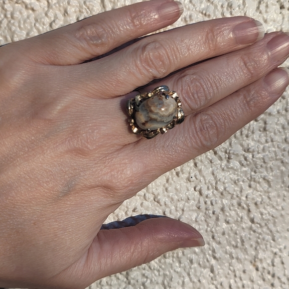 Vintage handcrafted faux gemstone ring - Picture 7 of 7